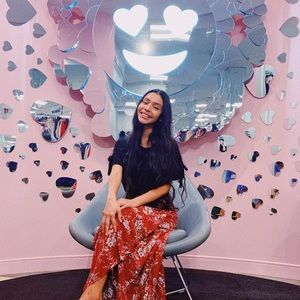 Meet your Posher, Angelica